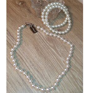 Bundle Faux Pearl Collar Necklace Stretch Bracelet Classy Timeless Glam Style